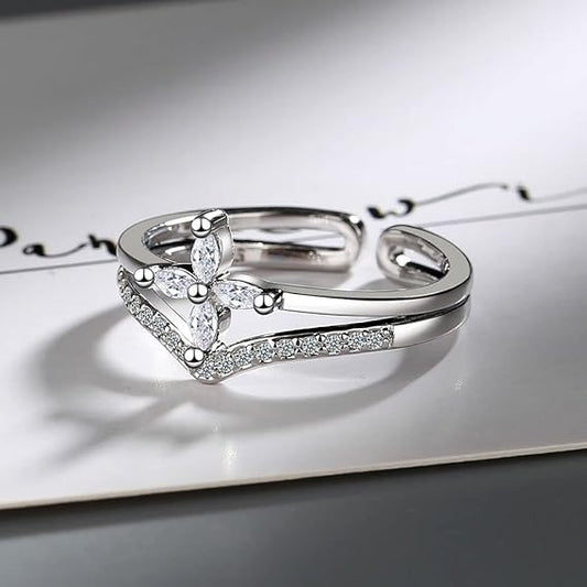 Petal Ring with Zircon Stones – Adjustable 925 Sterling Silver Jewellery | The Great Gift Idea
