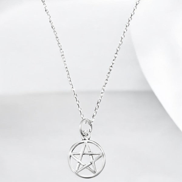 Pentagram Necklace Pendant 925 Silver 18-inch Silver Chain | The Great Gift Idea