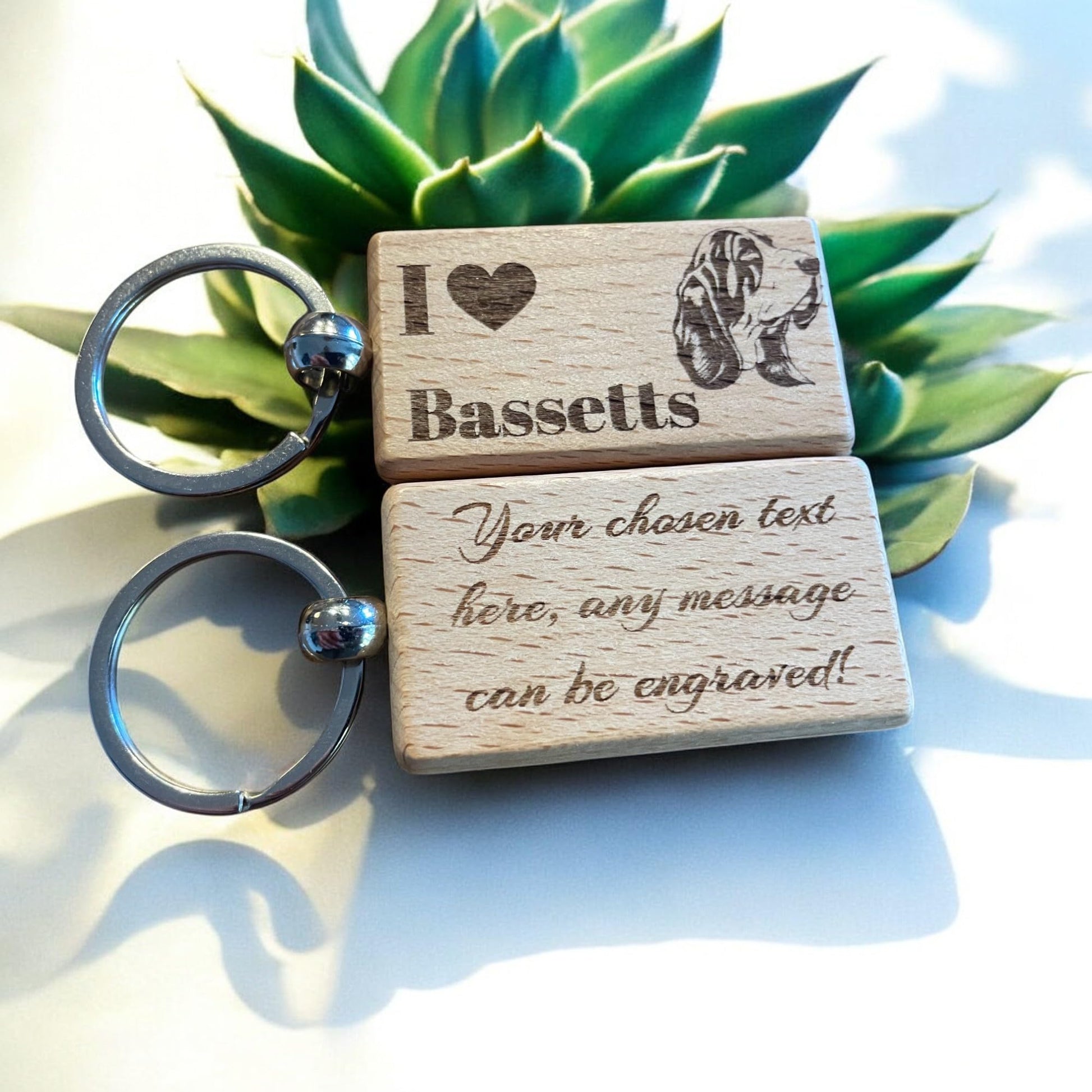 Personalised Wooden Basset Hound Keyring | The Great Gift Idea