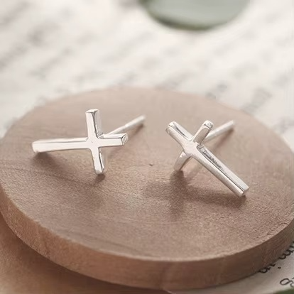 Sterling Silver Cross Stud Earrings | The Great Gift Idea