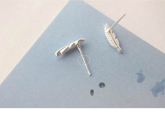 Sterling Silver Feather Stud Earrings | The Great Gift Idea